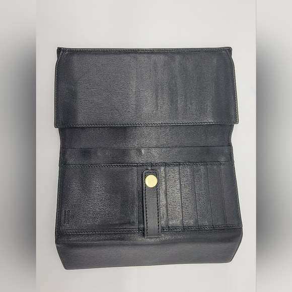 Authentic Preowned Gucci Bifold - Picture 12 of 16